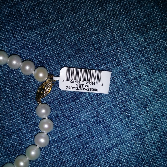 Pearls - Picture 4 of 4